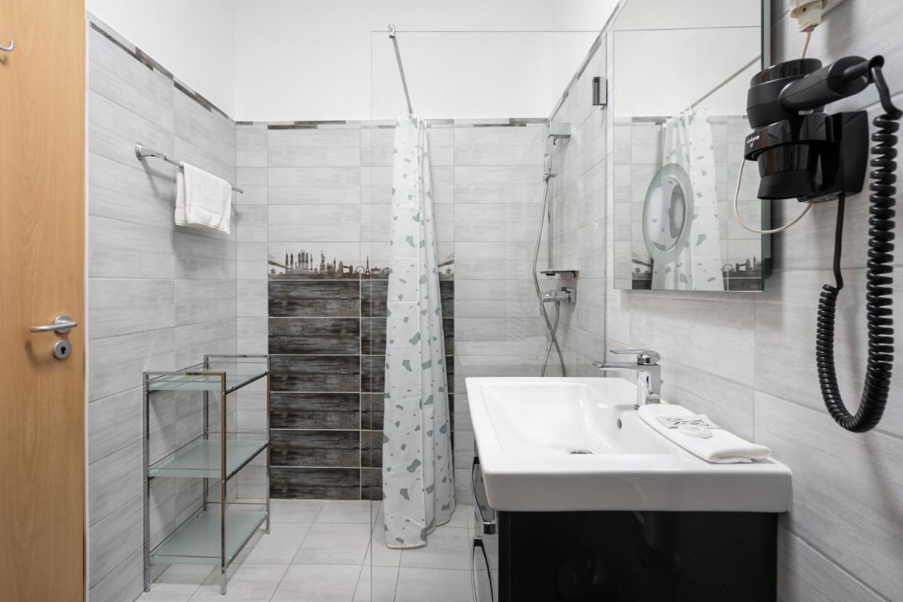 Blue Sky Apartment Budapeşte Dış mekan fotoğraf